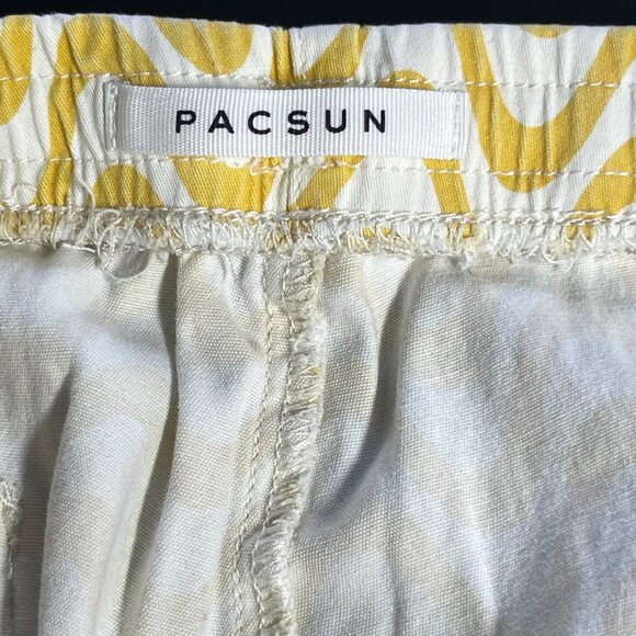 PacSun Mens Volley Shorts Yellow White Wave Print Size L - Picture 6 of 8